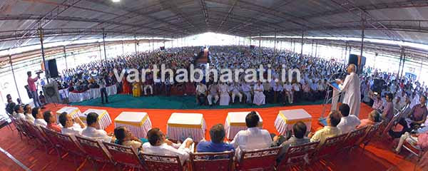 ಮೂಡುಬಿದಿರೆಯಲ್ಲಿ ಮೋಹನ ಆಳ್ವರನ್ನು ಬೆಂಬಲಿಸಿ ಬೃಹತ್ ಸಭೆ
